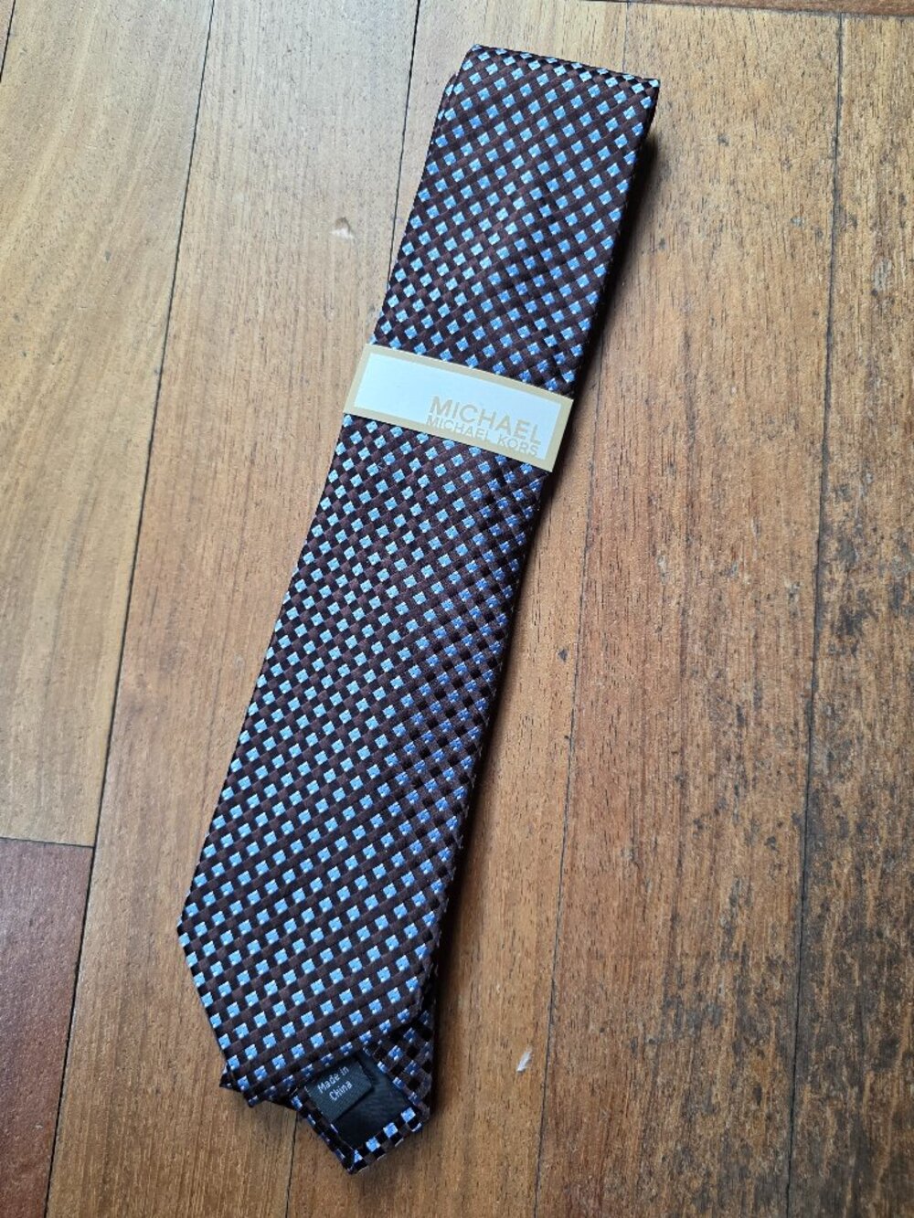 NWT MICHAEL Michael Kors Brown/Blue Diamond Print Tie